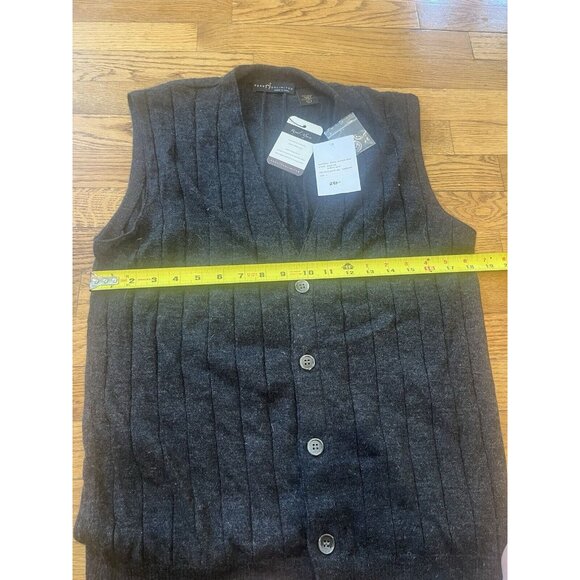 Peru Unlimited 100% Royal Alpaca Rajd V-Neck Vest Charcoal Gray Large - Picture 5 of 8